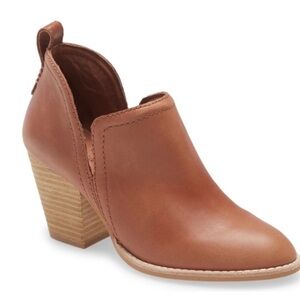 Jeffrey Campbell Rosalee leather stacked heel Bootie ankle boot size 7.5